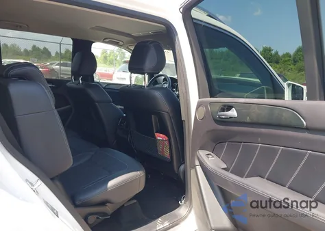 2016 Mercedes-Benz Gl 450 4Matic z USA, uszkodzony, nr VIN 4JGDF6EE2GA629959